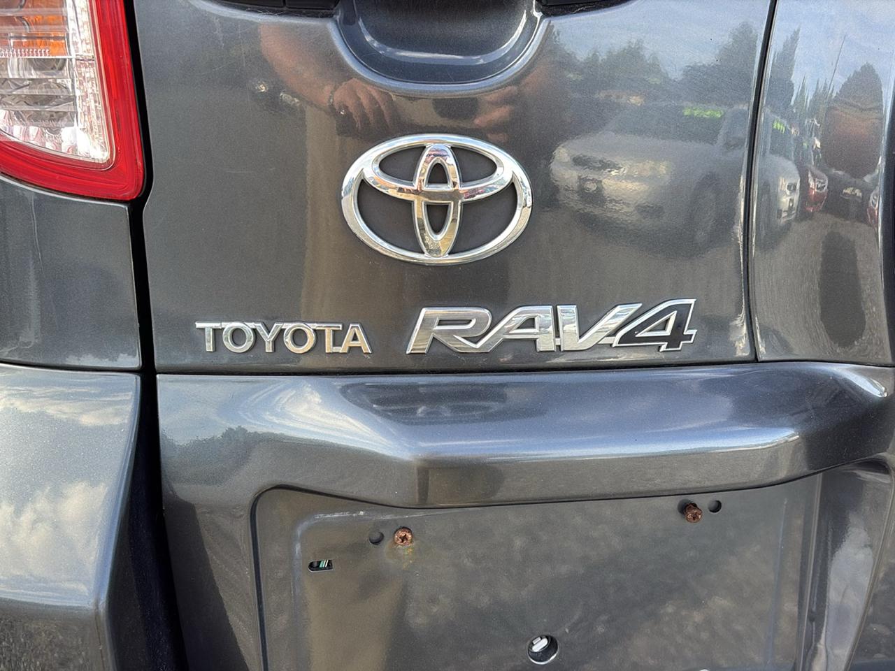 Toyota RAV4 Sport V6 4WD 2006
