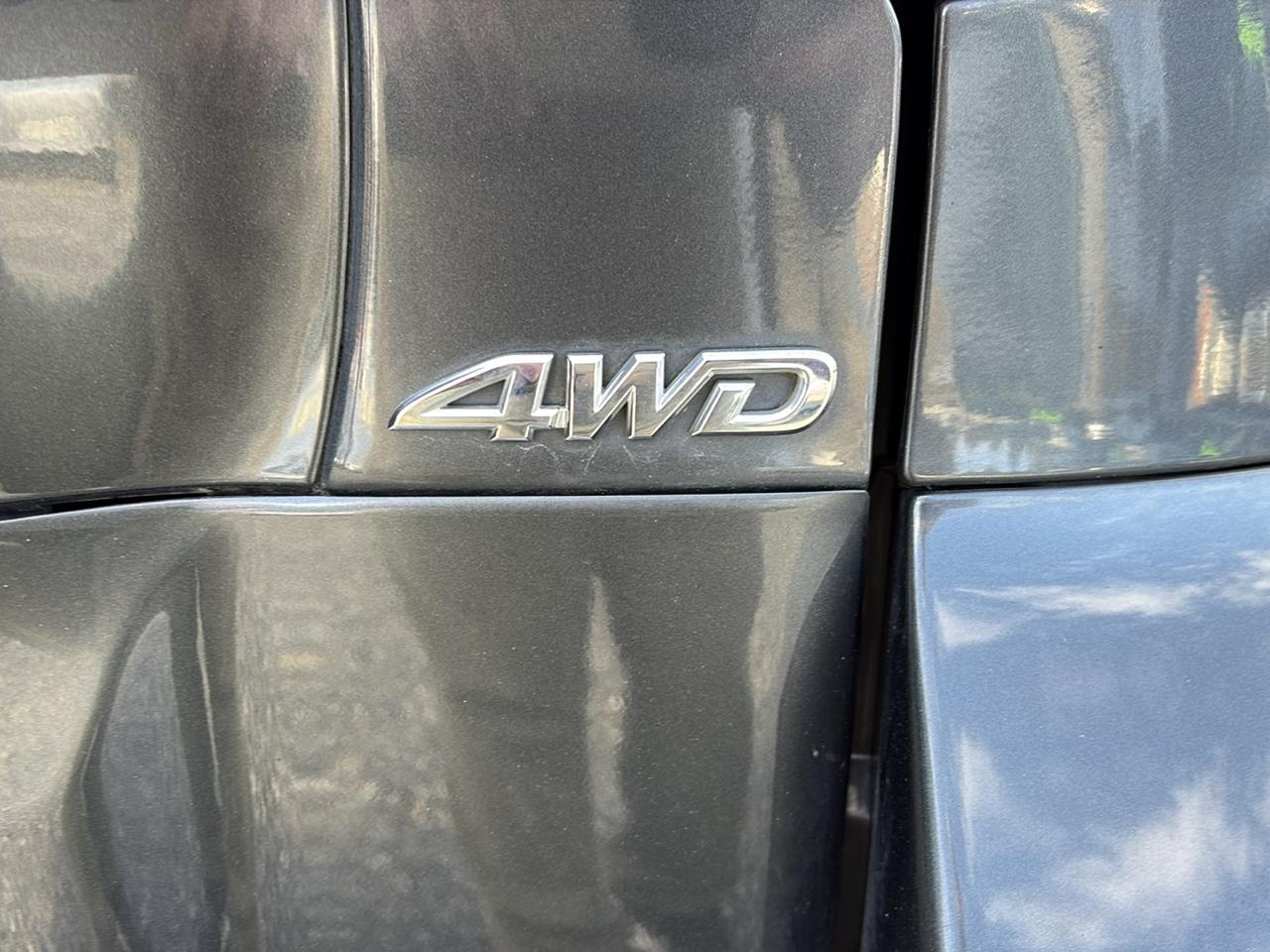 Toyota RAV4 Sport V6 4WD 2006