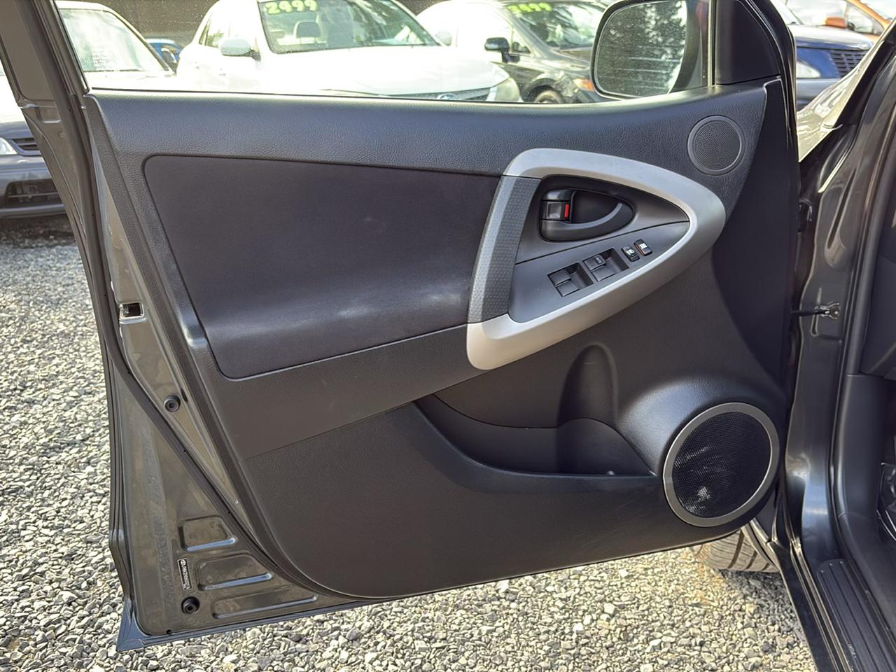 Toyota RAV4 Sport V6 4WD 2006