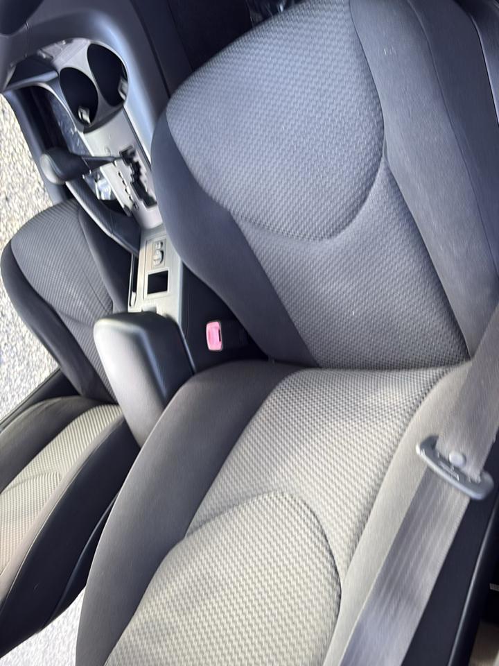 Toyota RAV4 Sport V6 4WD 2006