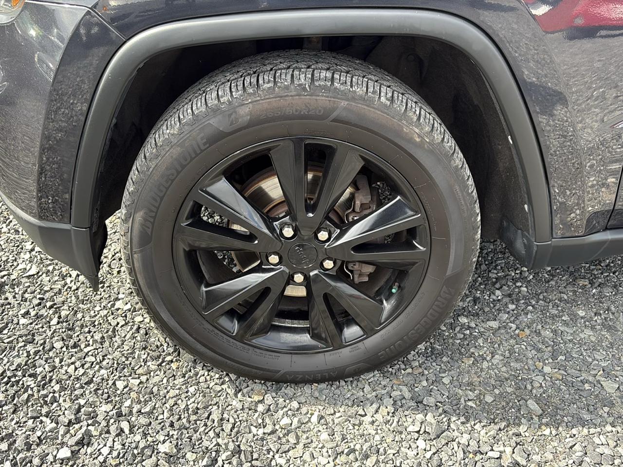 Jeep Grand Cherokee Laredo 4WD 2012