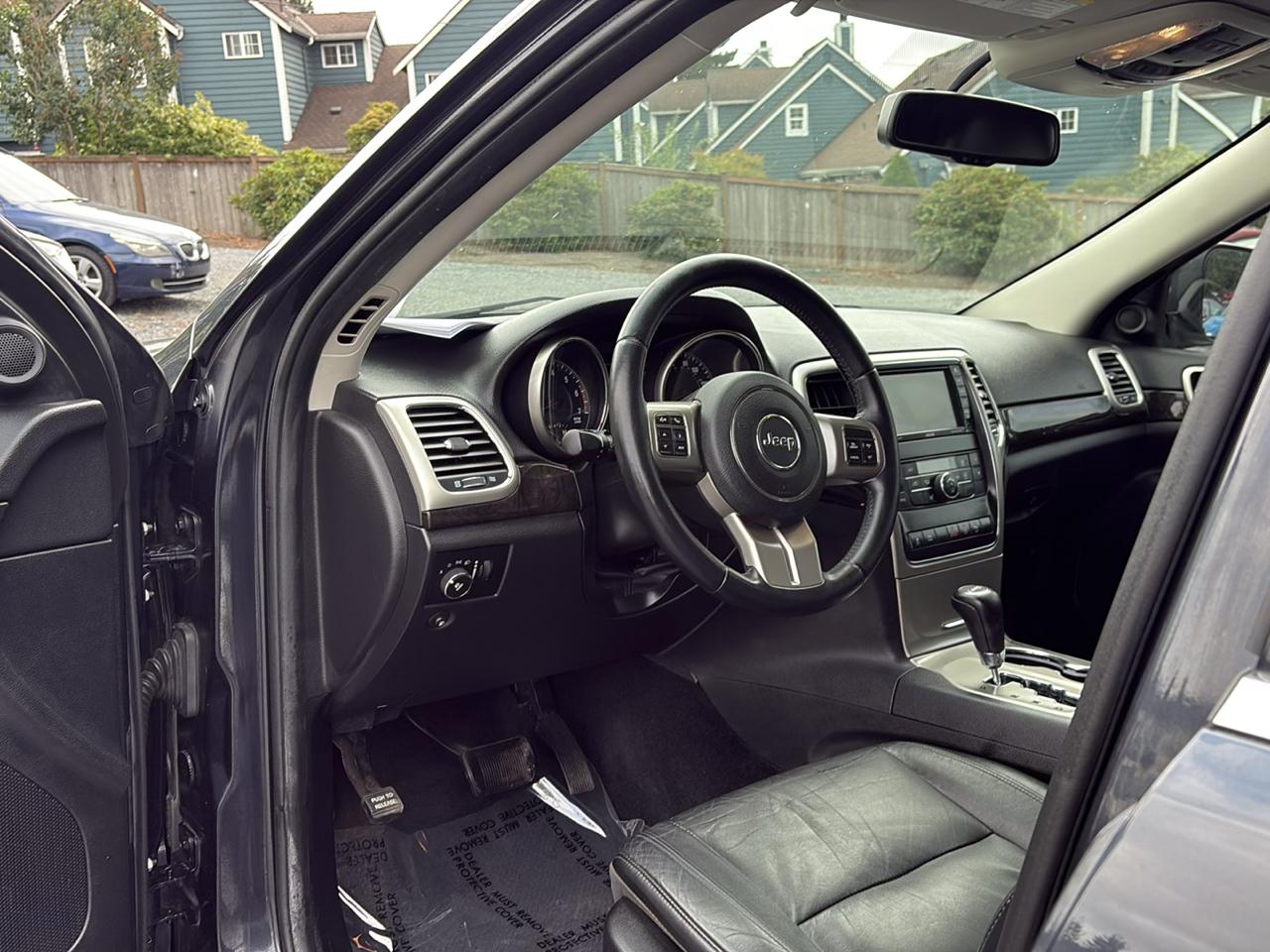 Jeep Grand Cherokee Laredo 4WD 2012