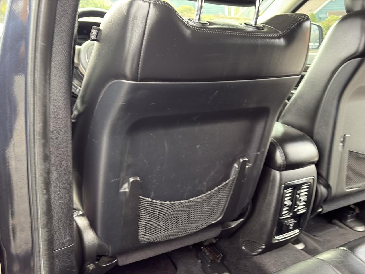 Jeep Grand Cherokee Laredo 4WD 2012