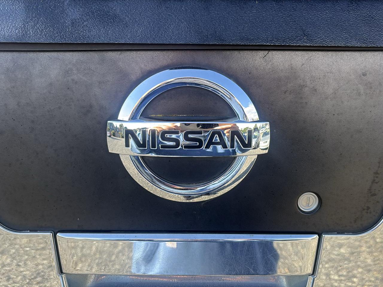 Nissan Titan LE Crew Cab 4WD 2007