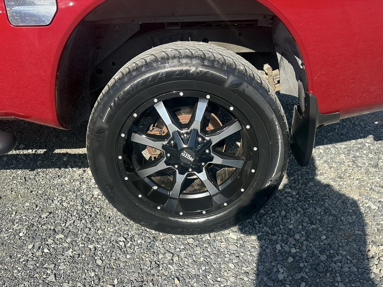 Nissan Titan LE Crew Cab 4WD 2007