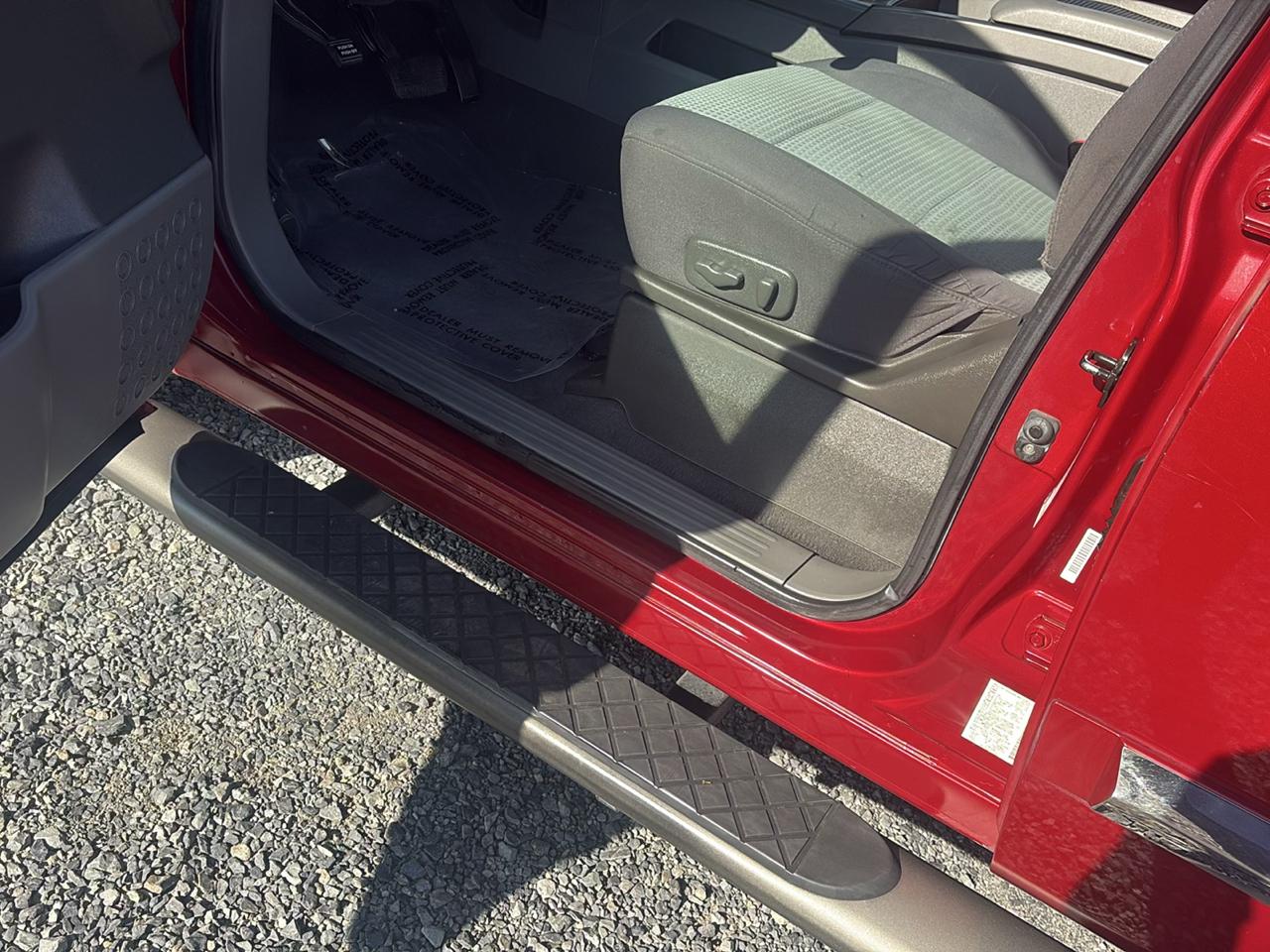 Nissan Titan LE Crew Cab 4WD 2007