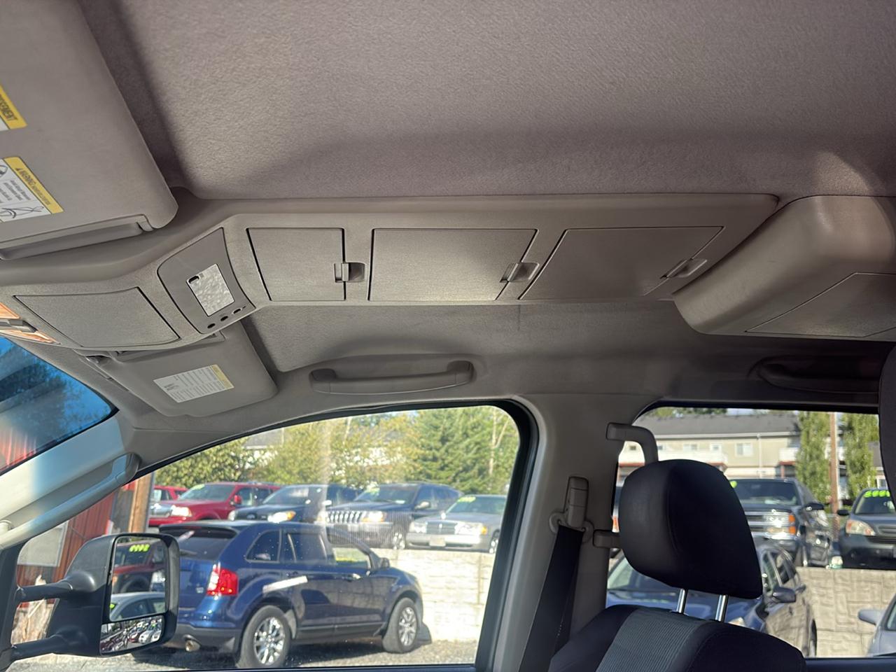 Nissan Titan LE Crew Cab 4WD 2007