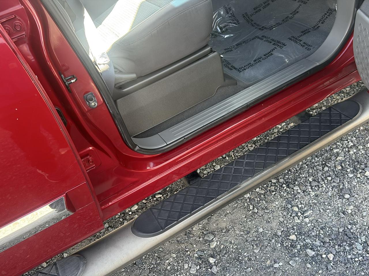 Nissan Titan LE Crew Cab 4WD 2007