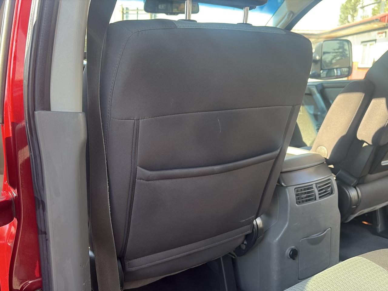 Nissan Titan LE Crew Cab 4WD 2007
