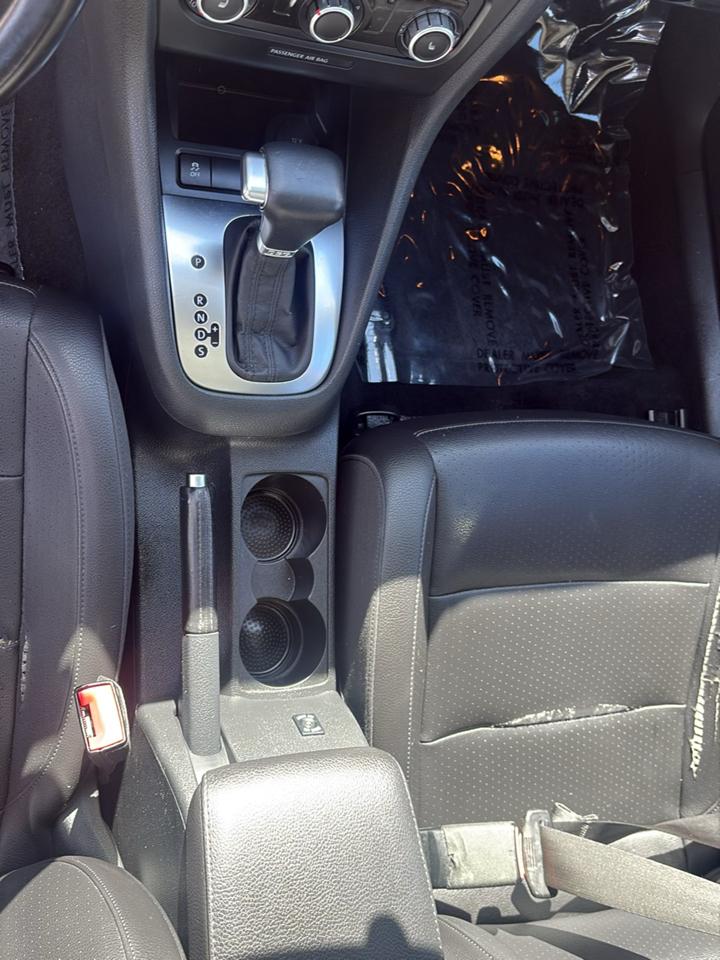 Volkswagen Jetta SportWagen TDI 2010