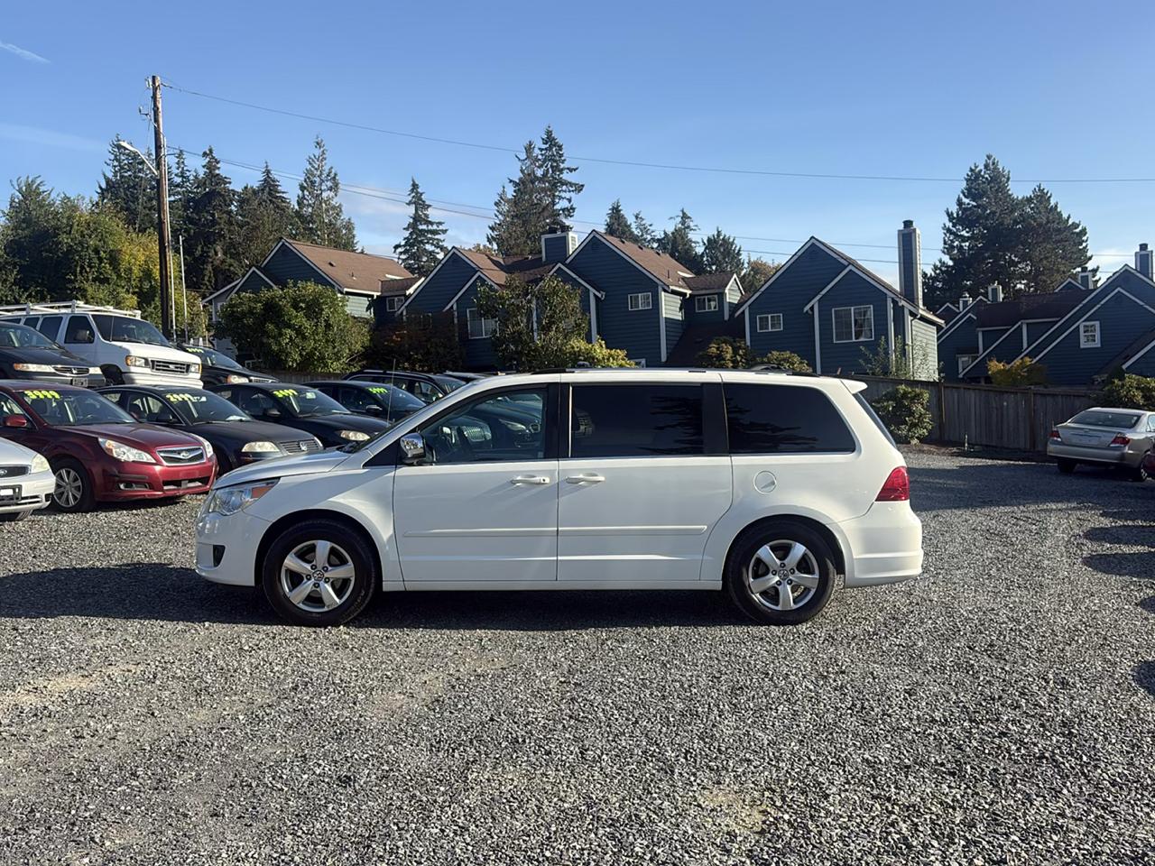 Volkswagen Routan SEL Premium 2009