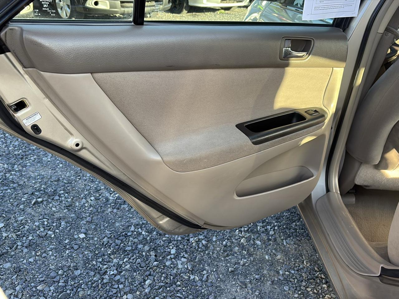 Toyota Camry LE 2005
