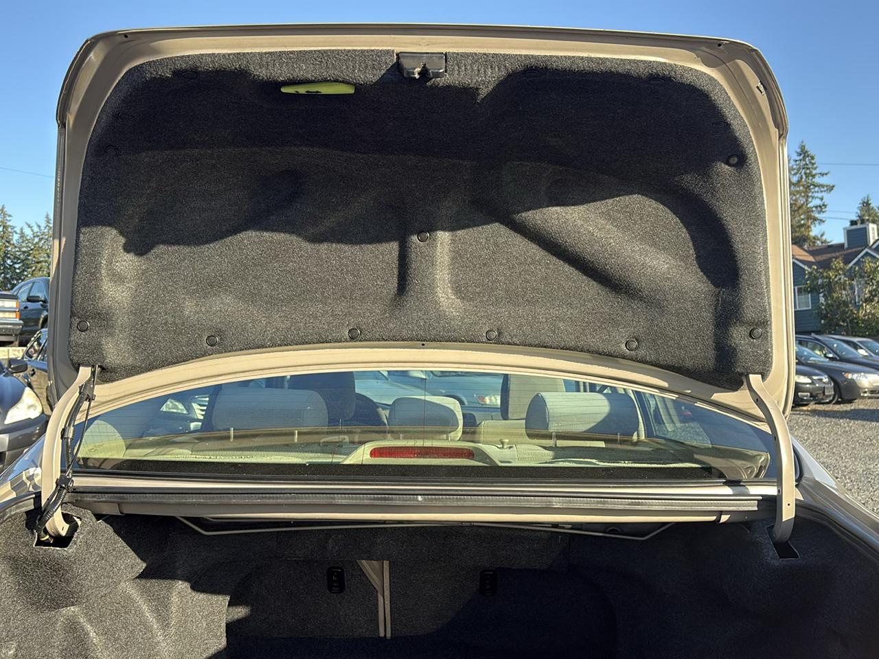 Toyota Camry LE 2005