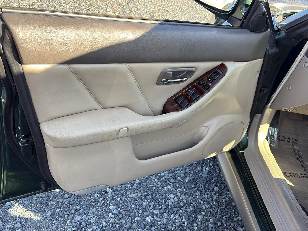 Subaru Outback Limited Wagon 2000