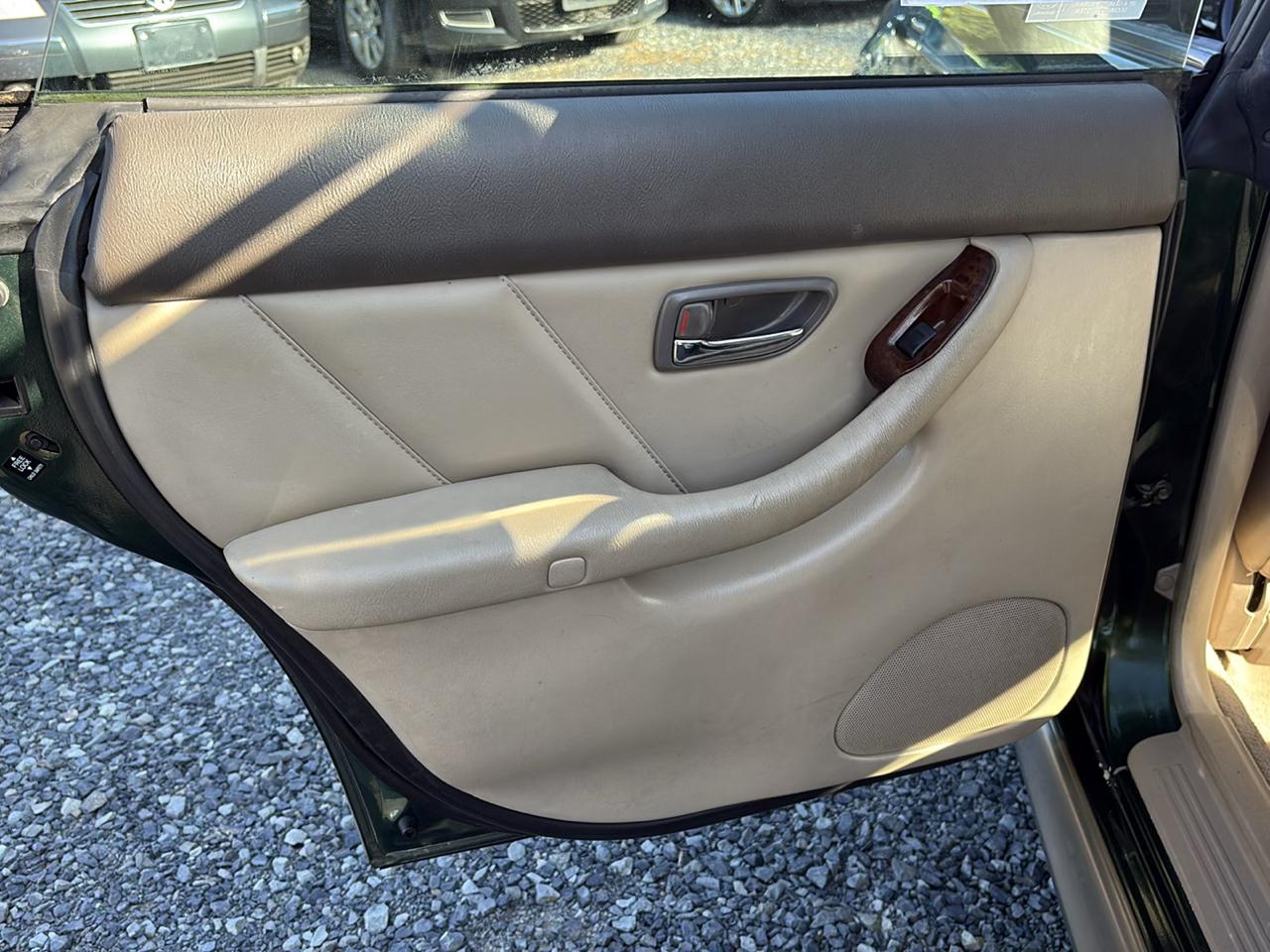 Subaru Outback Limited Wagon 2000