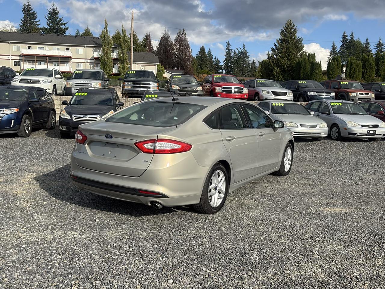 Ford Fusion SE 2016