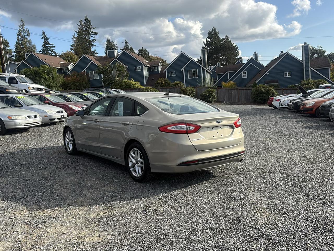 Ford Fusion SE 2016