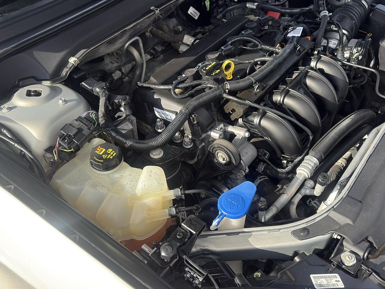 Ford Fusion SE 2016
