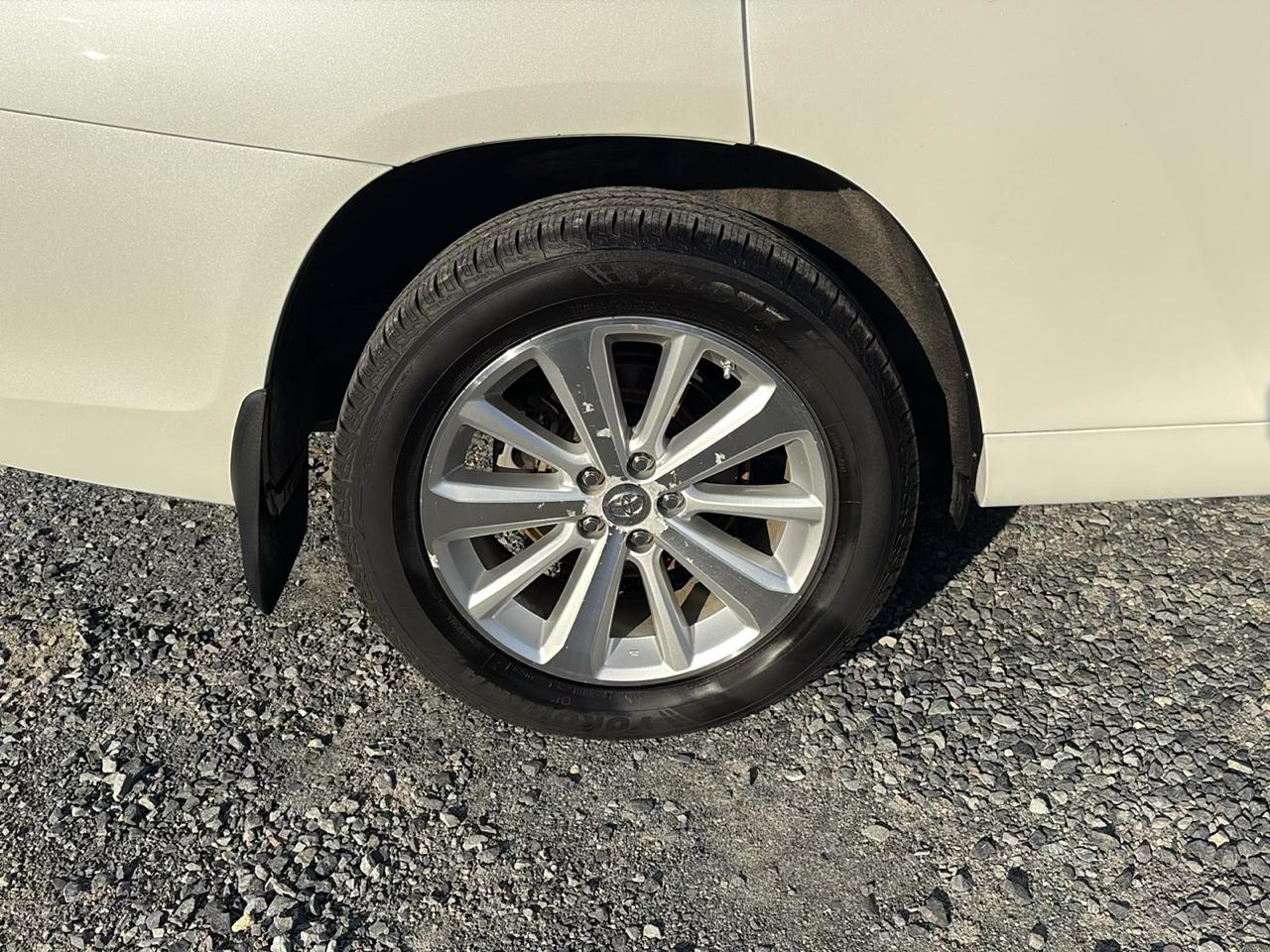 Toyota Highlander Hybrid Limited 4WD 2008