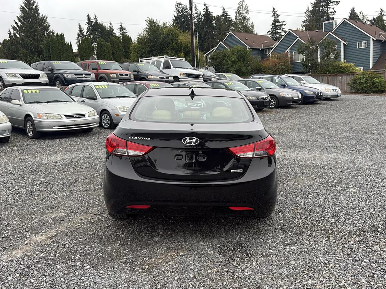 Hyundai Elantra Limited 2012