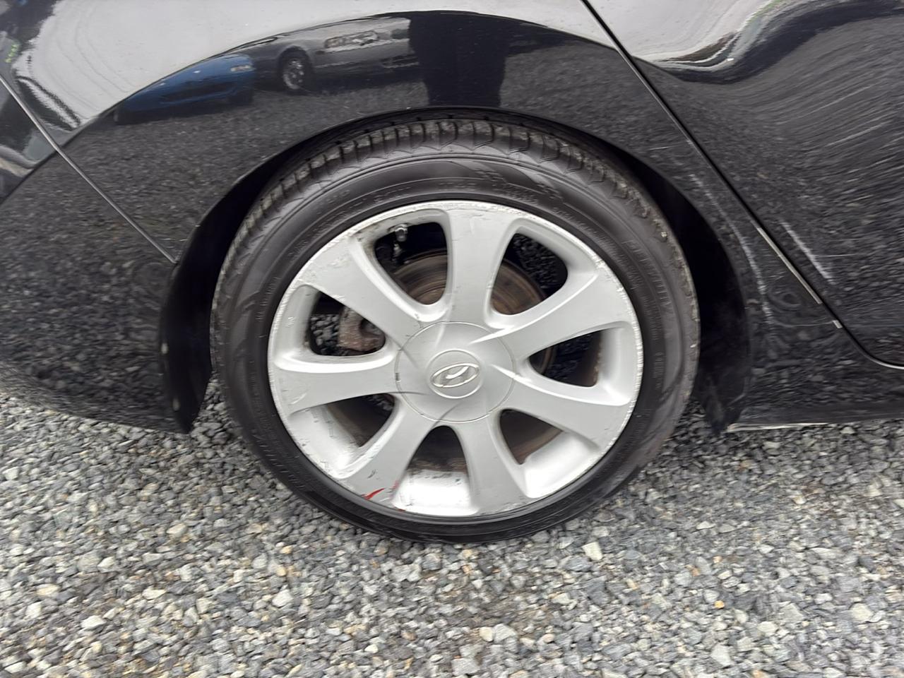 Hyundai Elantra Limited 2012