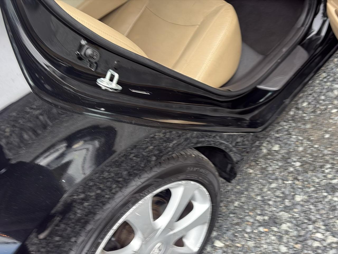 Hyundai Elantra Limited 2012