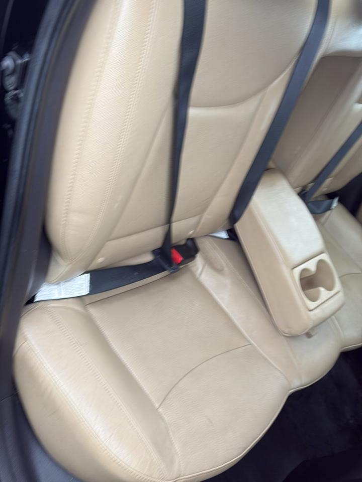 Hyundai Elantra Limited 2012