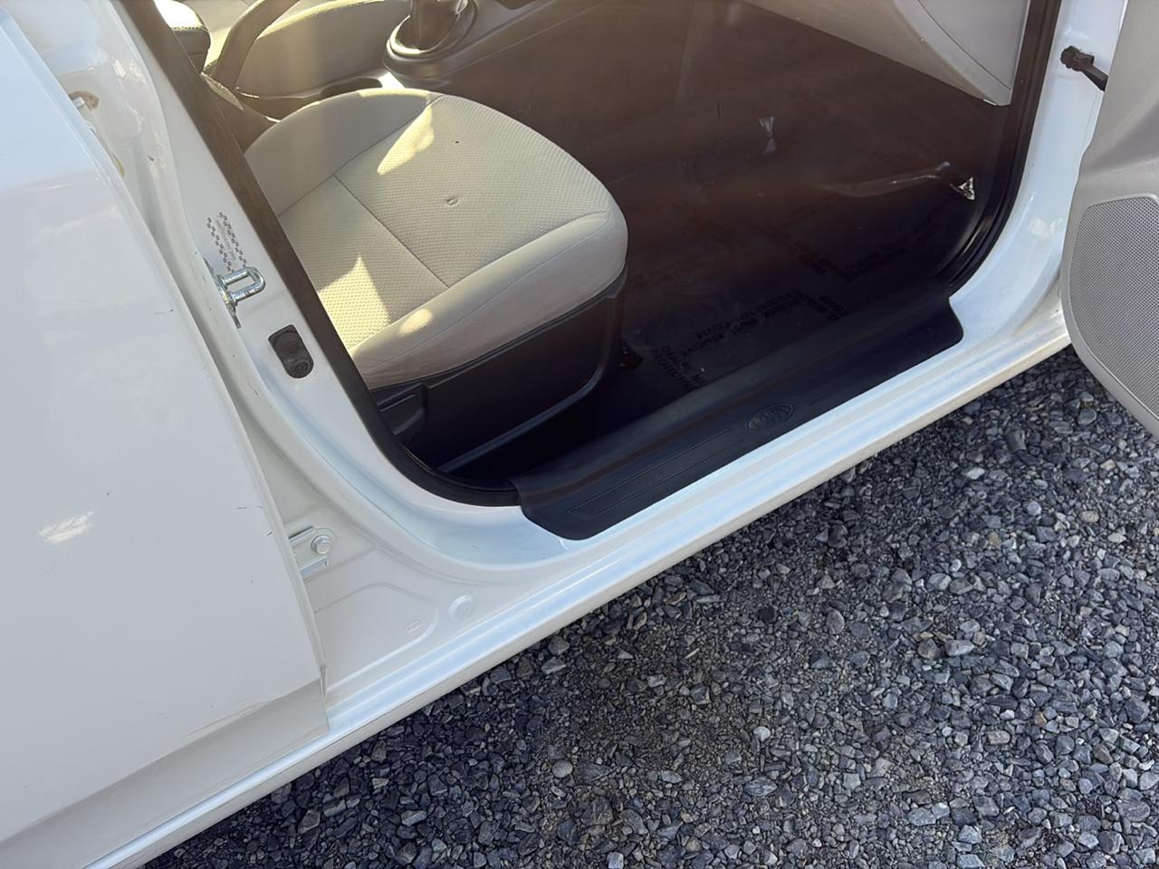 Kia Forte LX 2010