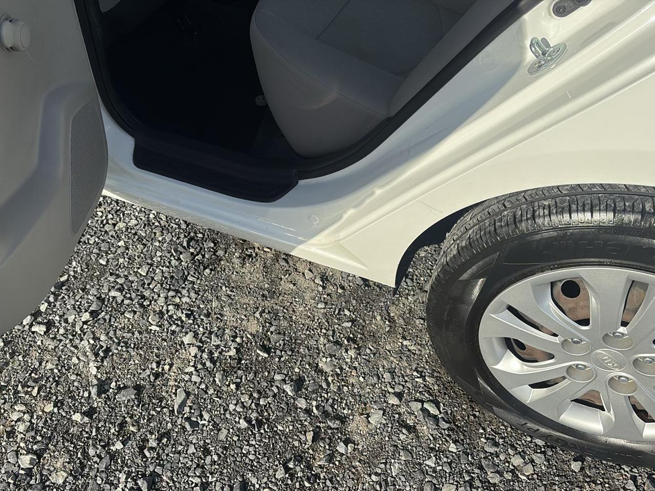 Kia Forte LX 2010