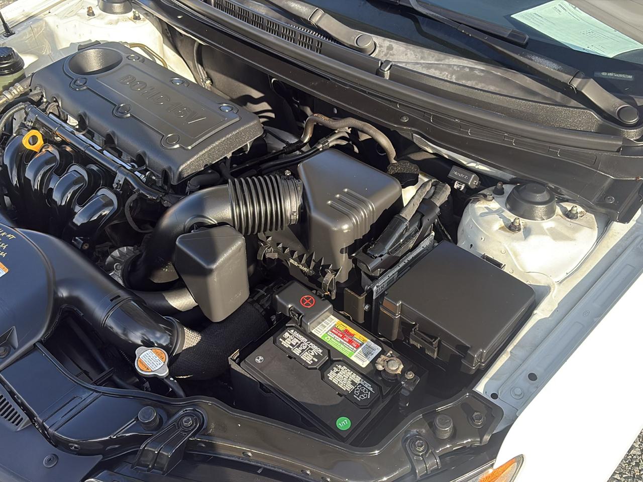 Kia Forte LX 2010