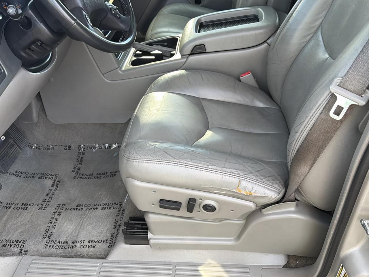 Chevrolet Tahoe 4WD 2005