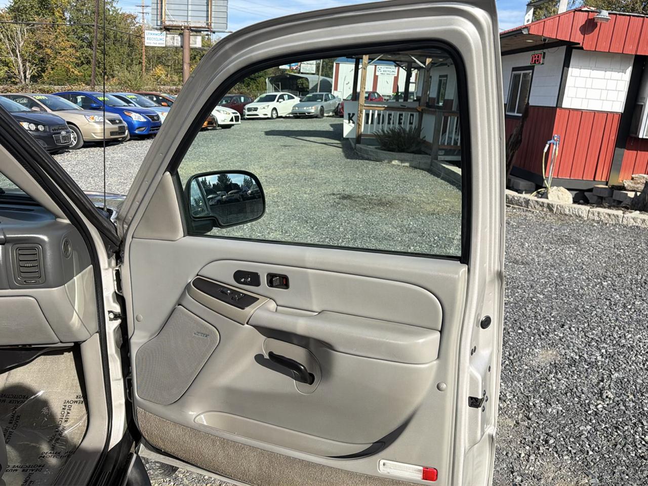 Chevrolet Tahoe 4WD 2005
