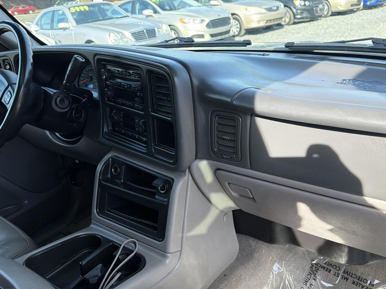 Chevrolet Tahoe 4WD 2005