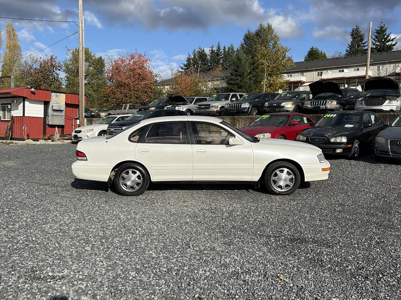 Toyota Avalon XL 1995