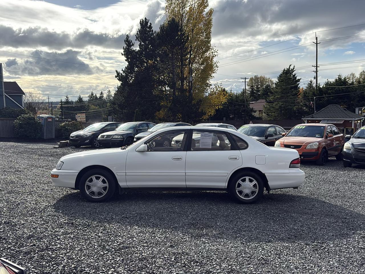 Toyota Avalon XL 1995