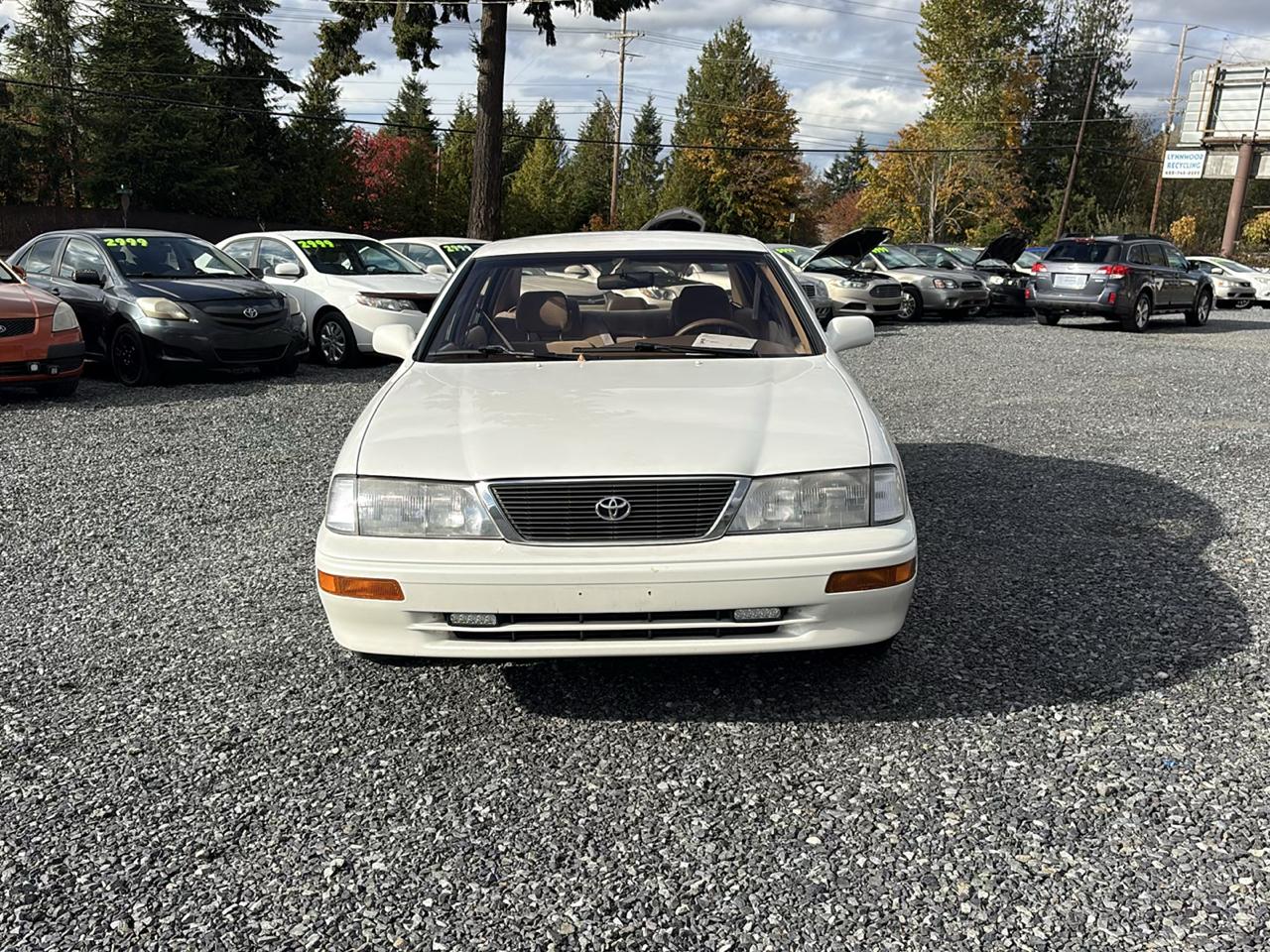 Toyota Avalon XL 1995