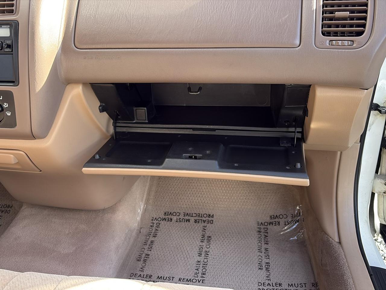 Toyota Avalon XL 1995