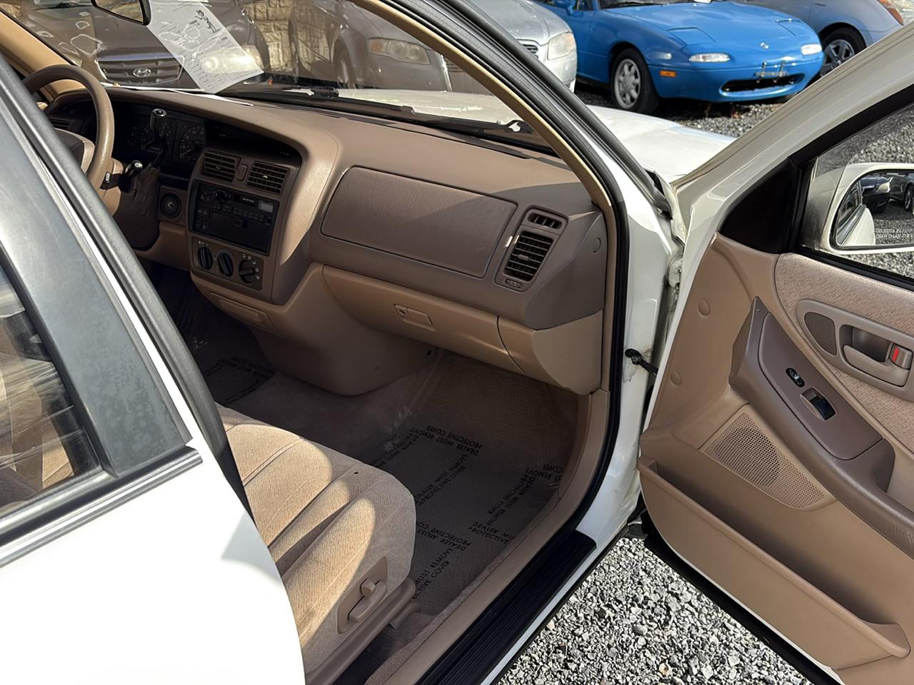 Toyota Avalon XL 1995