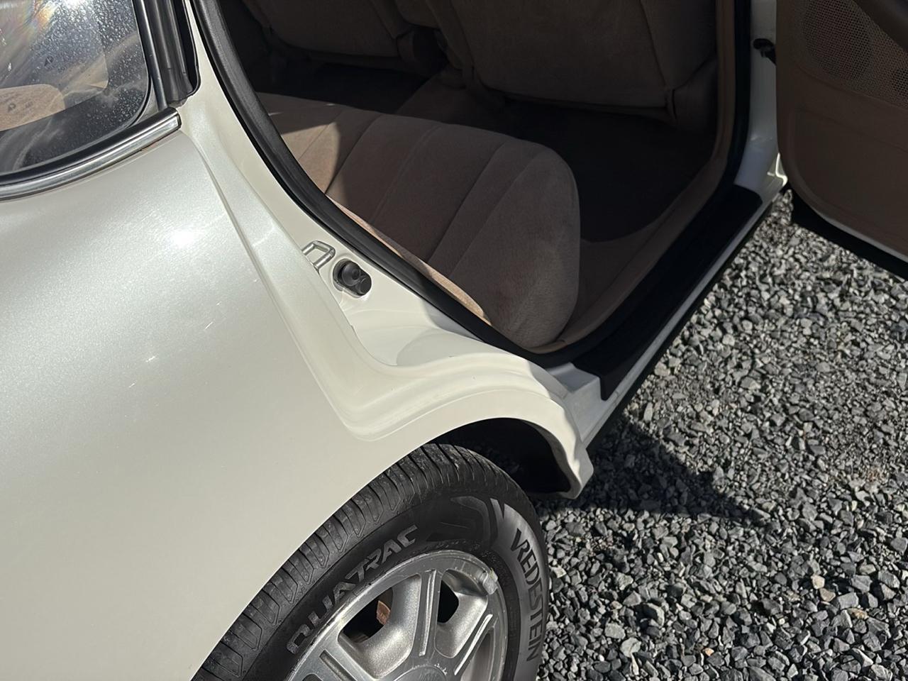 Toyota Avalon XL 1995