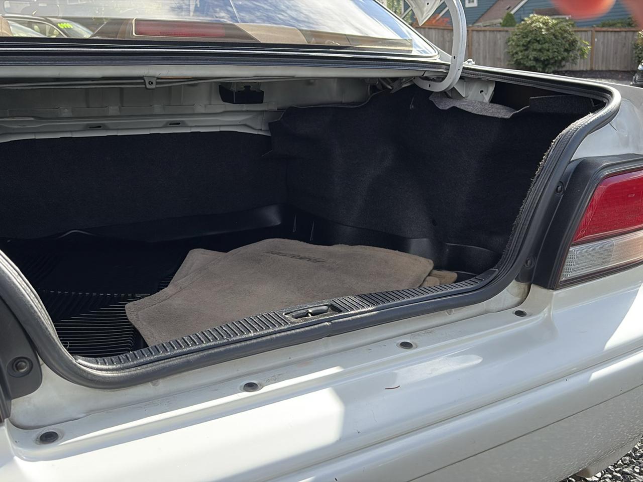 Toyota Avalon XL 1995