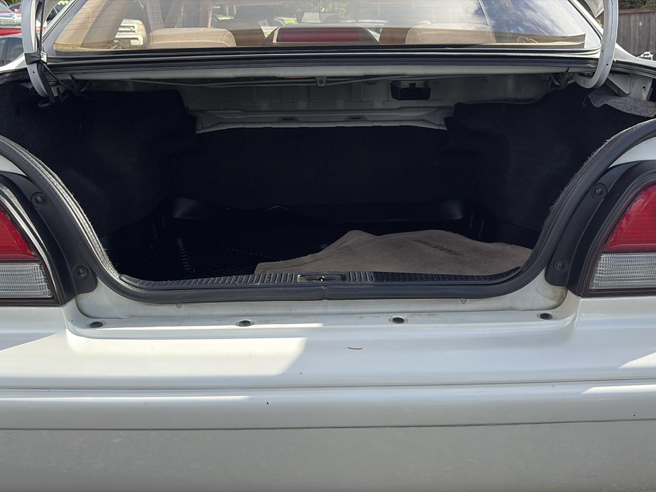 Toyota Avalon XL 1995