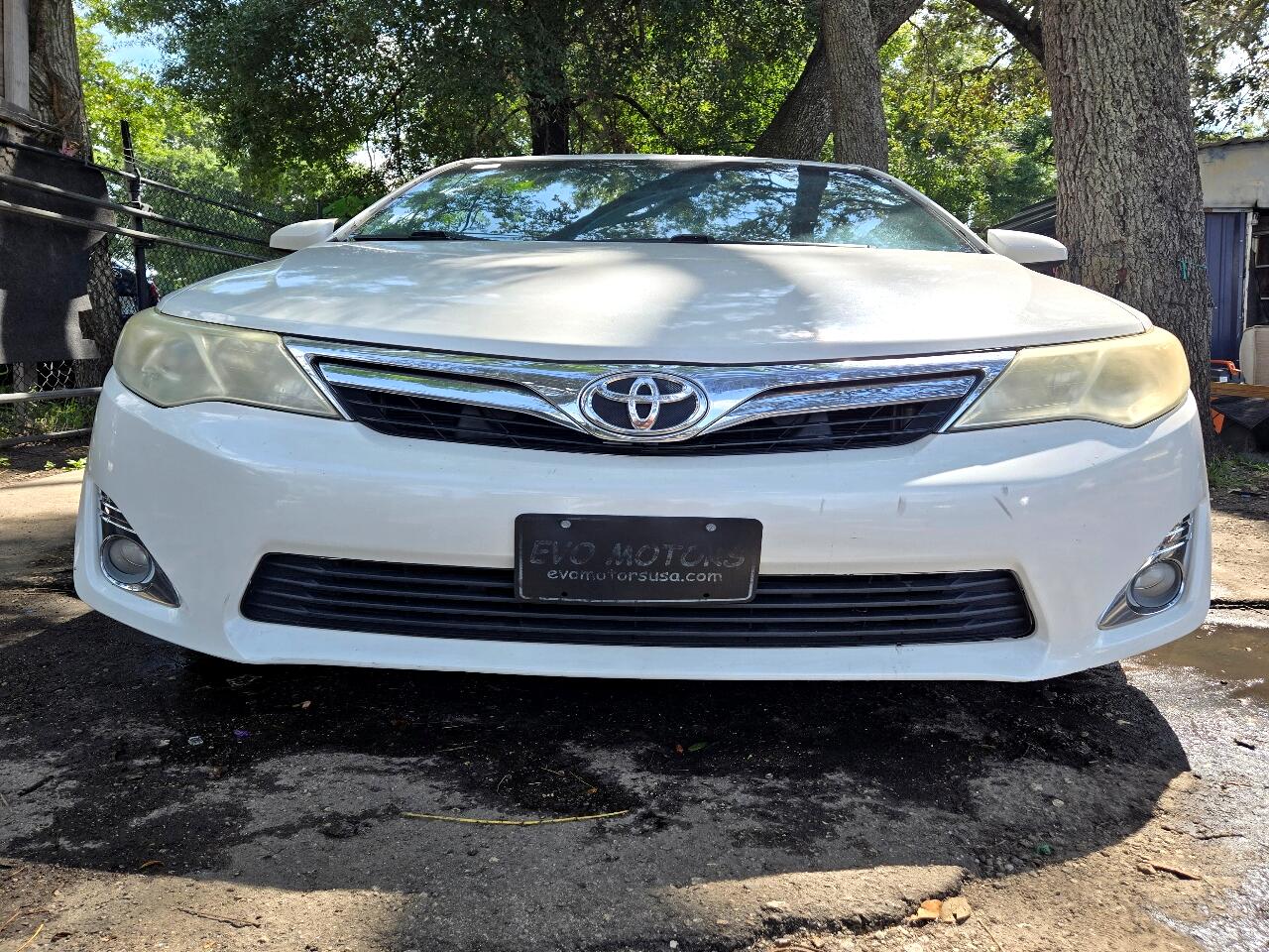 2014 Toyota Camry XLE V6