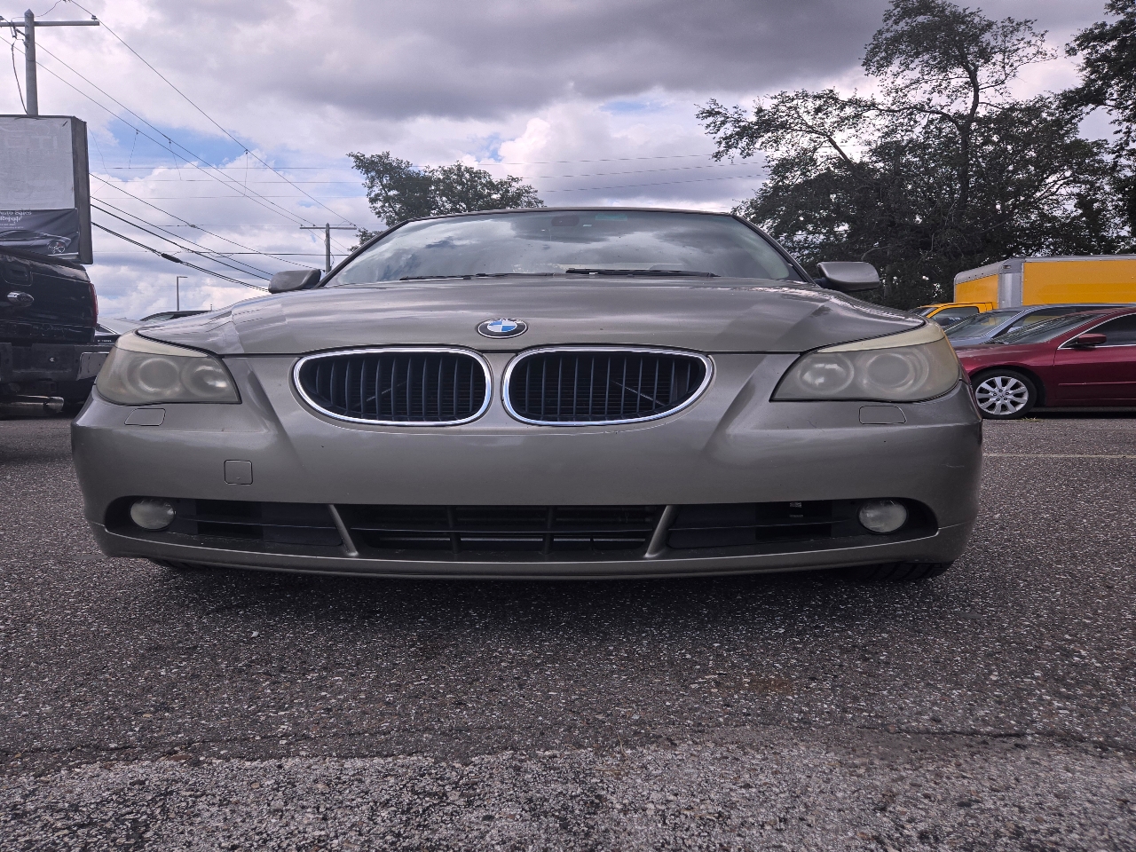2004 BMW 5 Series 525i
