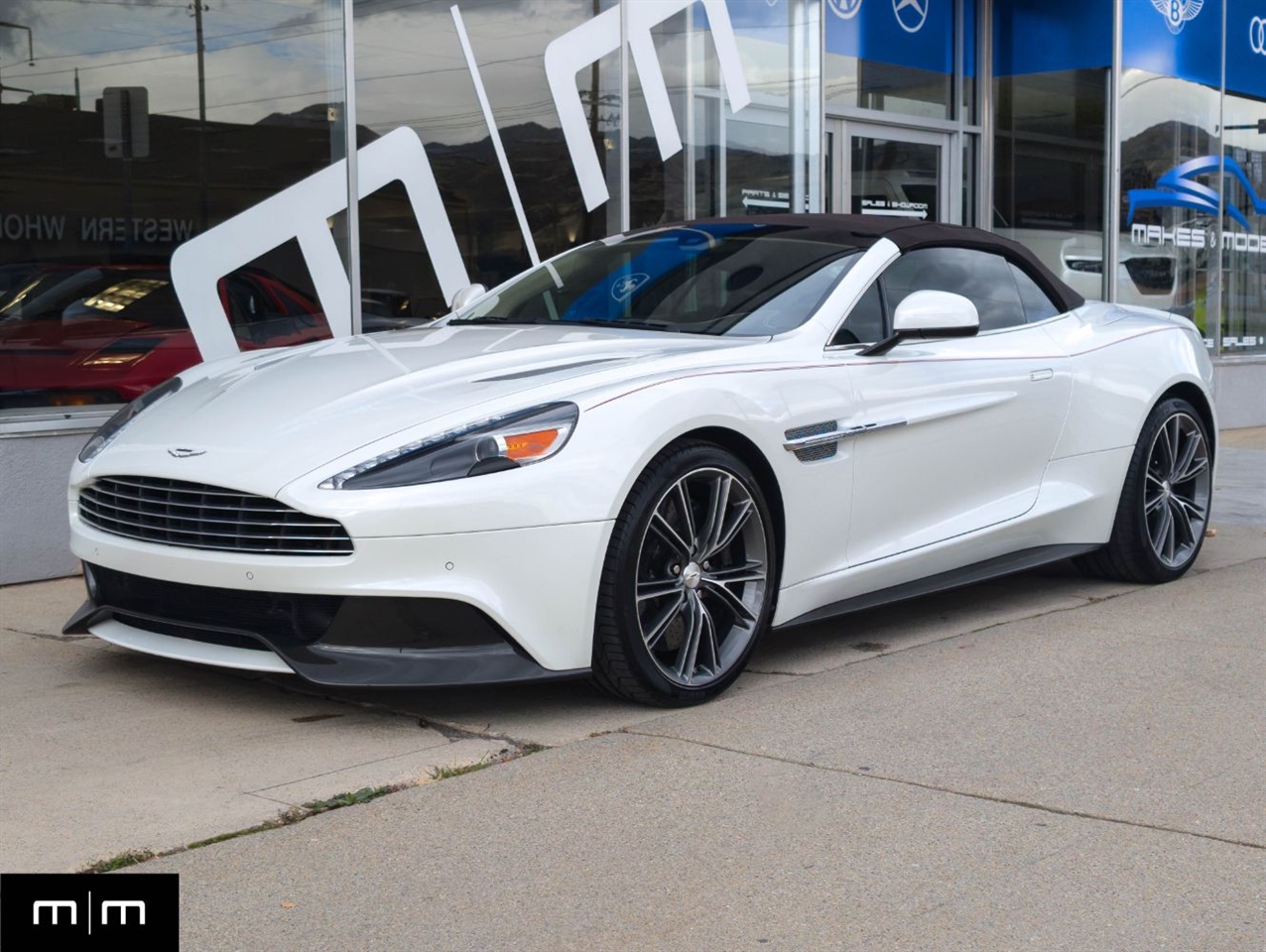 2017 Aston Martin Vanquish Volante
