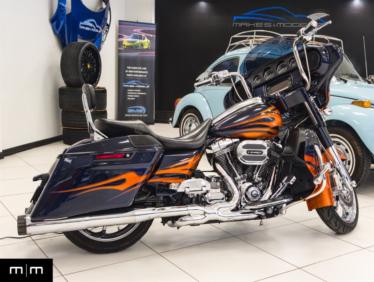 Harley-Davidson FLHXSE  2015