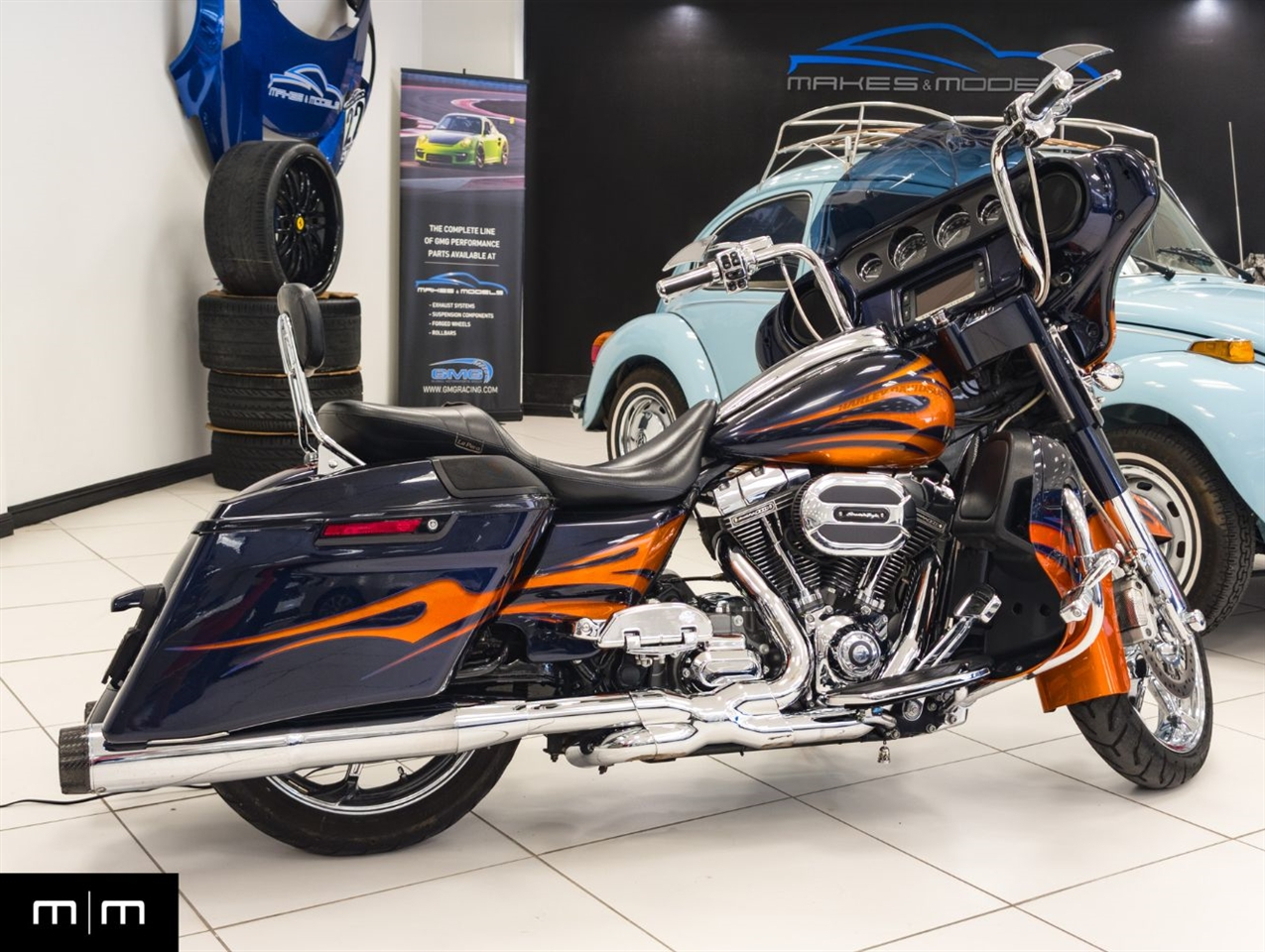 Harley-Davidson FLHXSE  2015