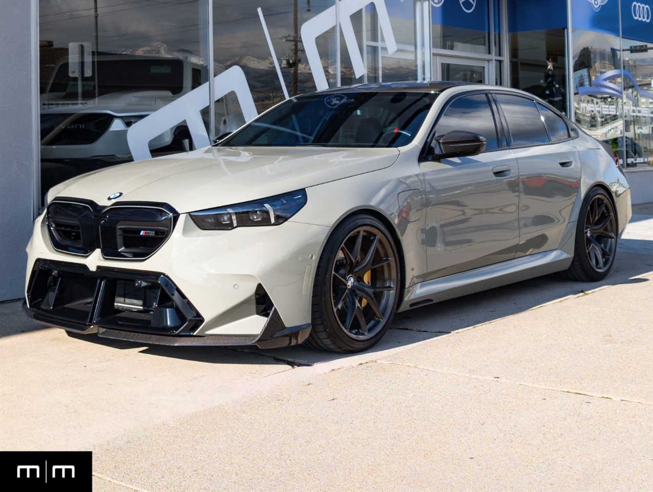 2025 BMW M5 Fashion Grey