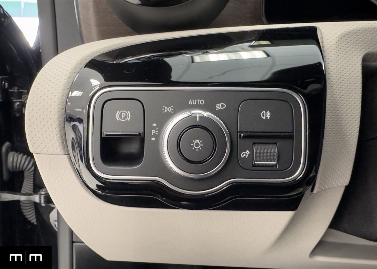 Mercedes-Benz CLA-Class  2023