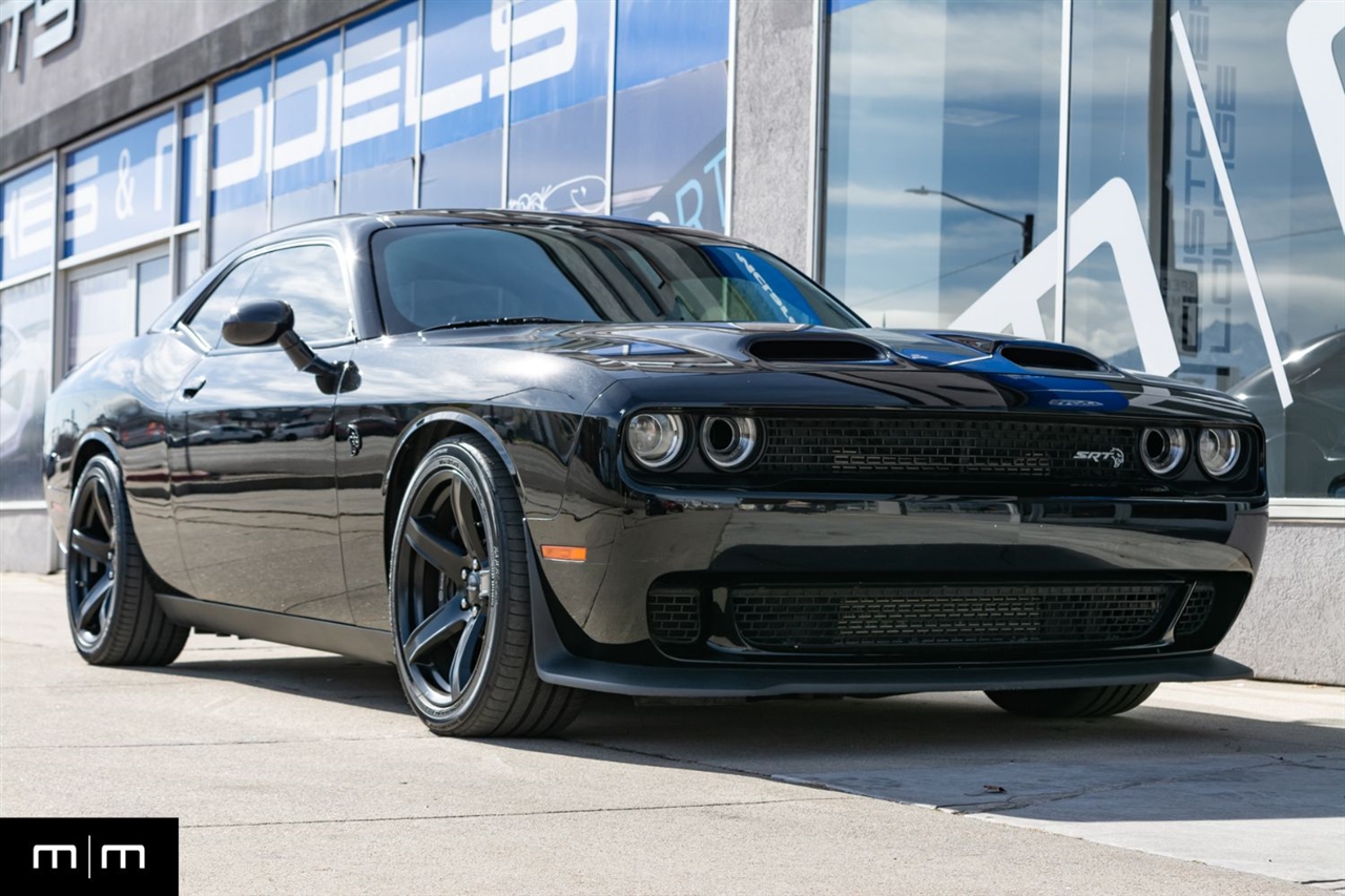 Dodge Challenger  2019