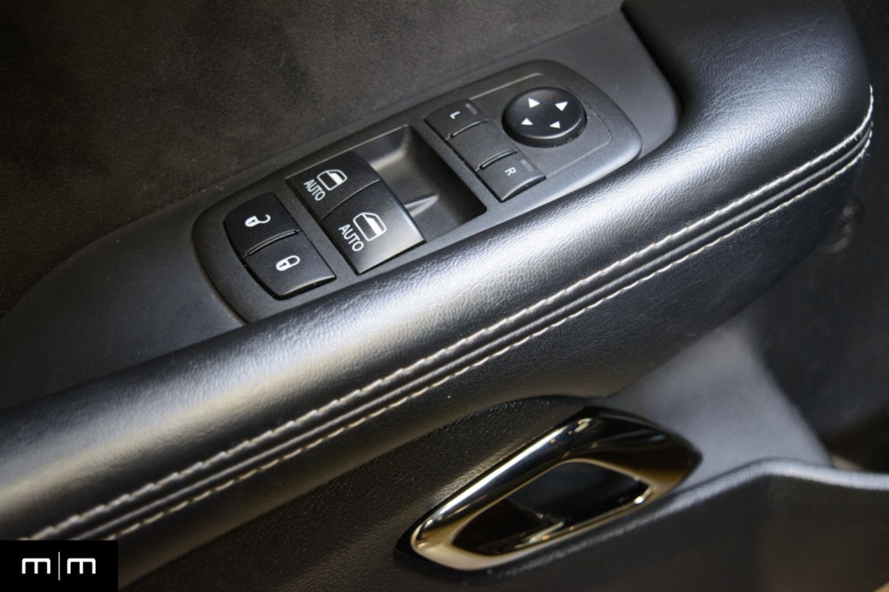 Dodge Challenger  2019